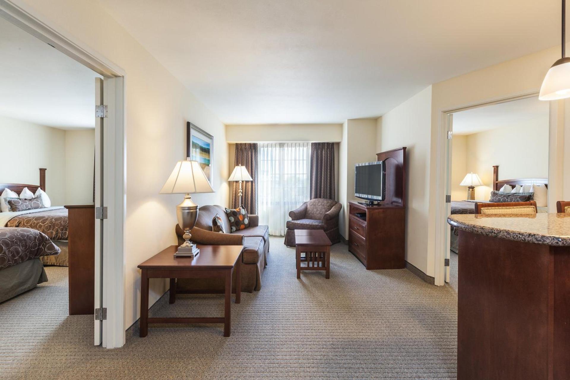 Staybridge Suites El Paso Airport by IHG photo 31