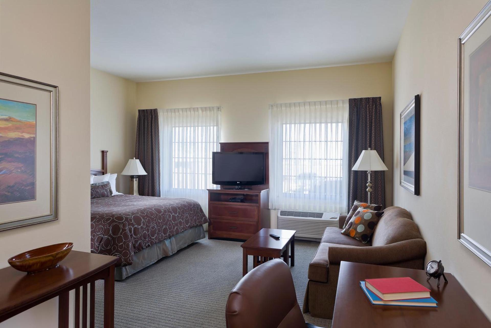 Staybridge Suites El Paso Airport by IHG photo 35