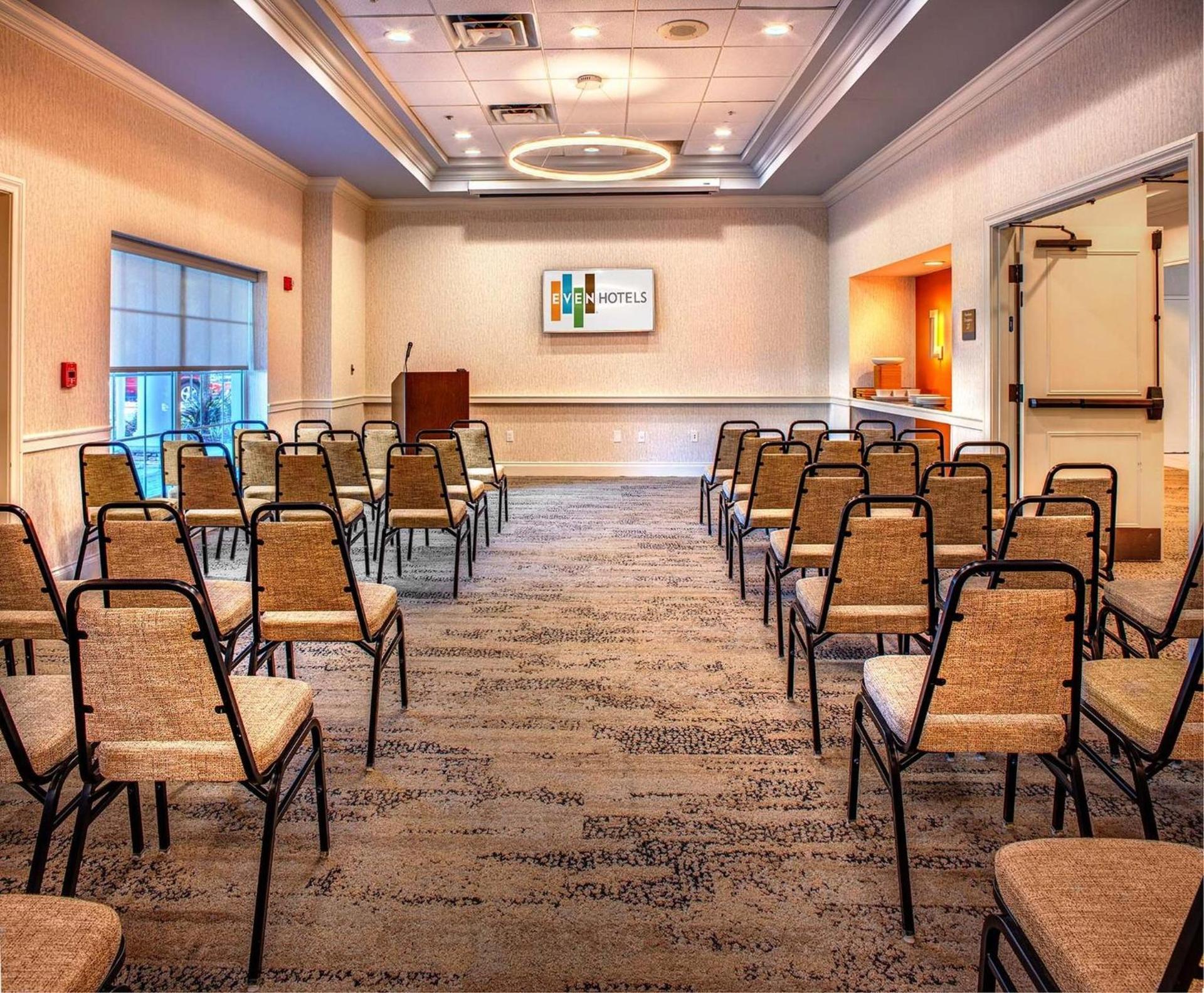 EVEN Hotel Sarasota-Lakewood Ranch by IHG photo 8