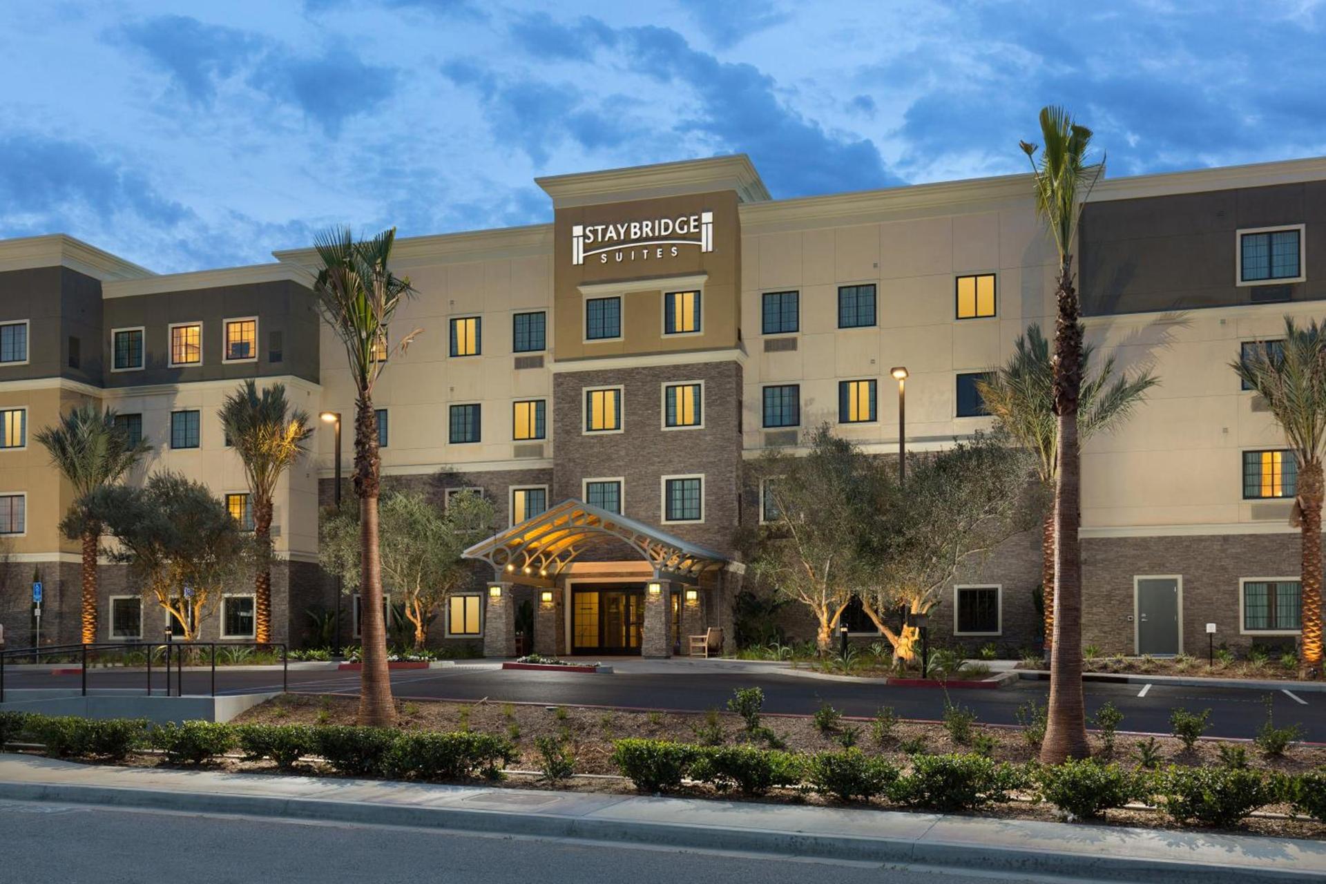 Staybridge Suites Corona South by IHG — hotel in Corona