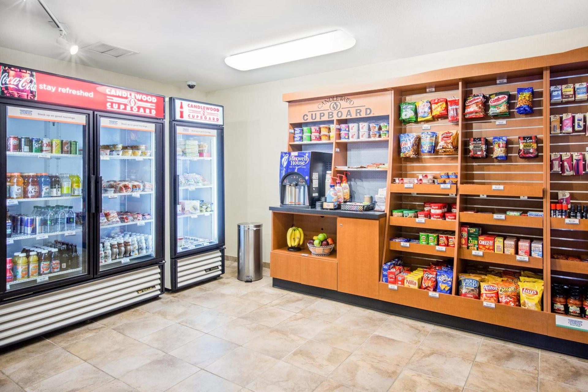 Candlewood Suites Pittsburgh-Cranberry by IHG photo 4