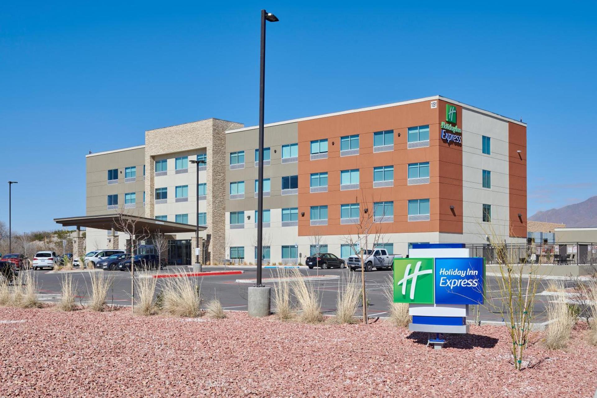 Holiday Inn Express & Suites El Paso - Sunland Park Area by IHG photo 11