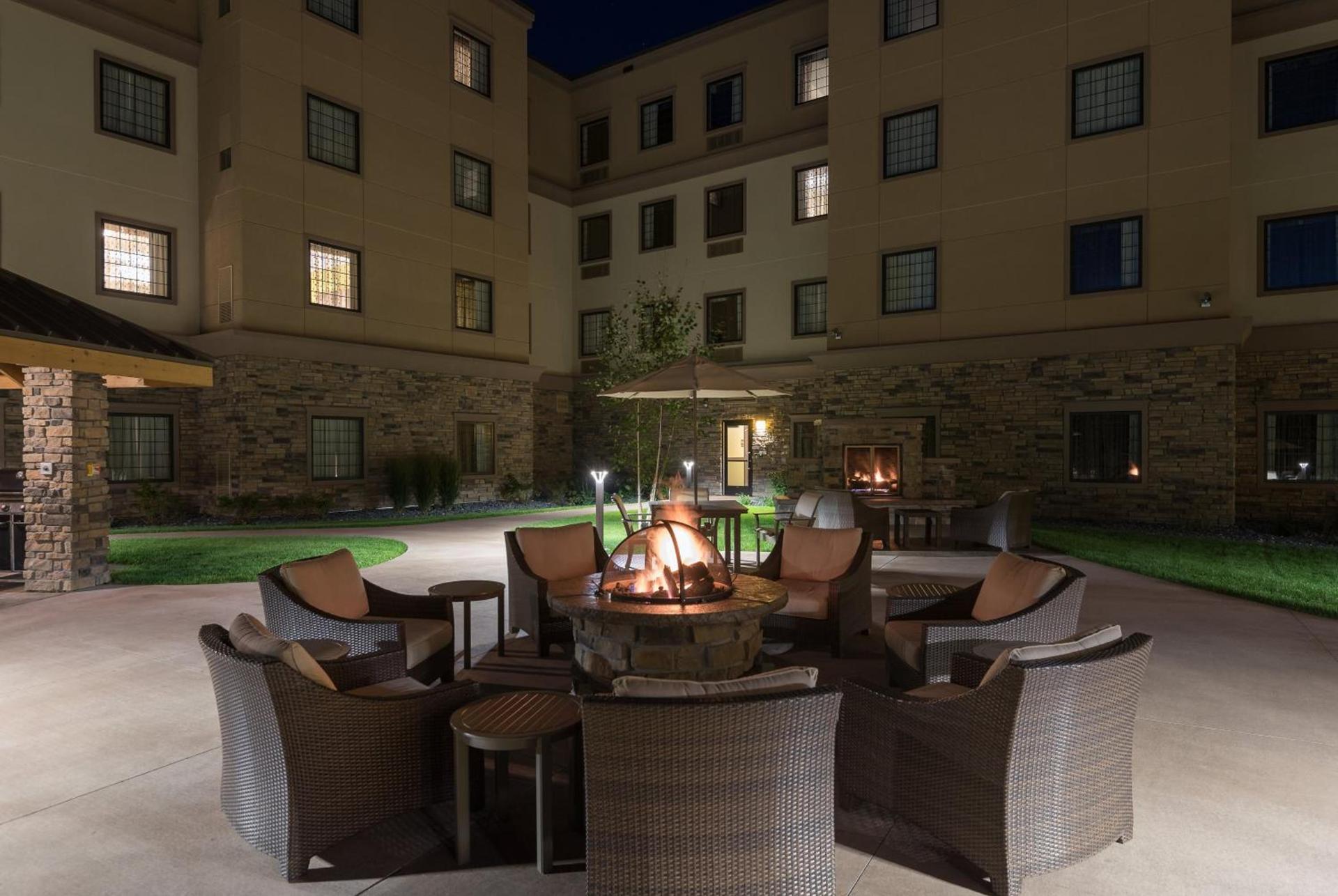 Staybridge Suites Eau Claire - Altoona by IHG photo 5