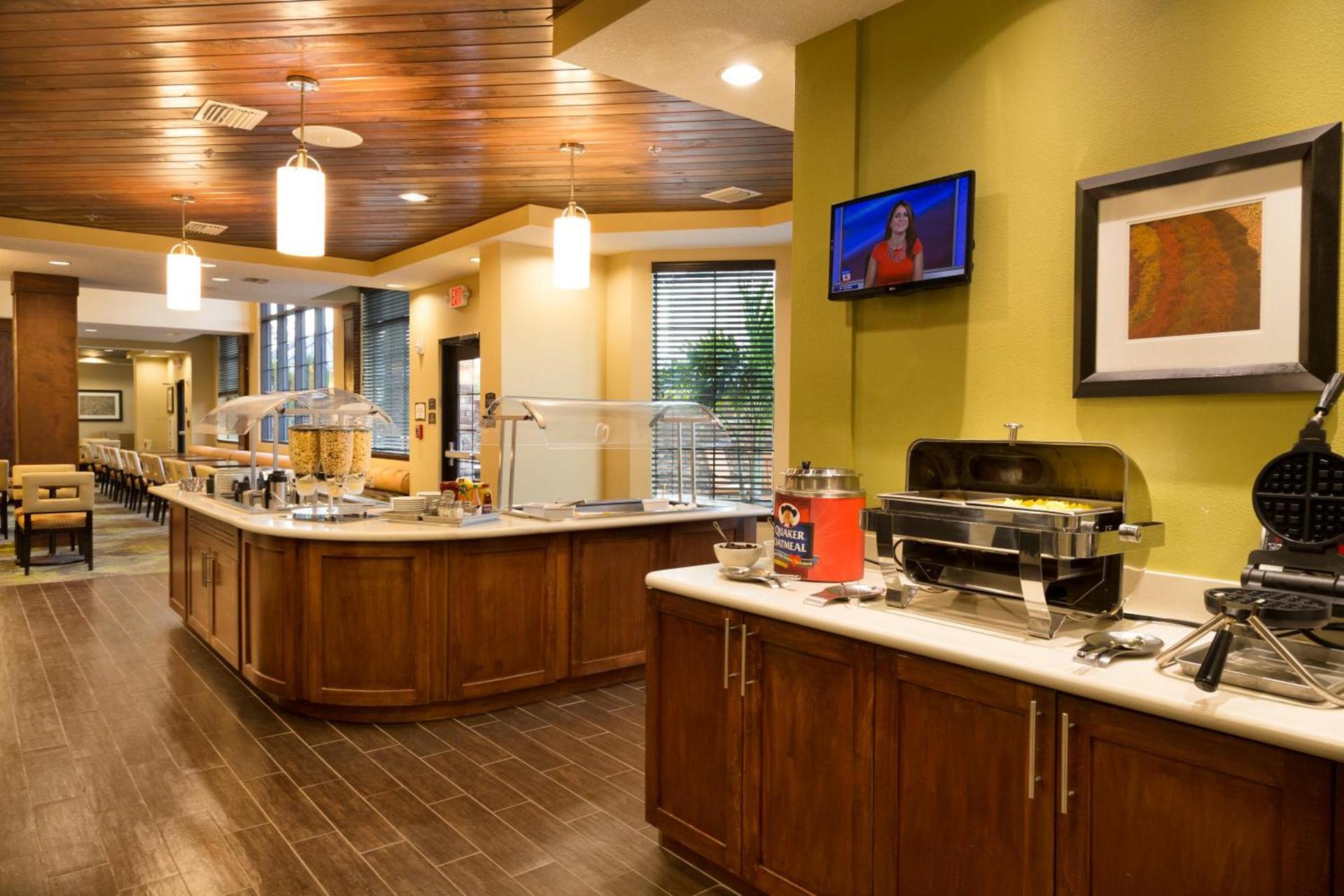 Staybridge Suites Orlando at SeaWorld by IHG - Free Breakfast & Shuttle to SeaWorld Parks photo 21