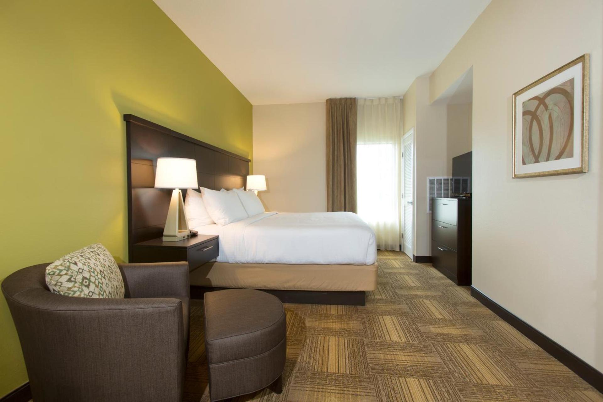 Staybridge Suites Orlando at SeaWorld by IHG - Free Breakfast & Shuttle to SeaWorld Parks photo 61