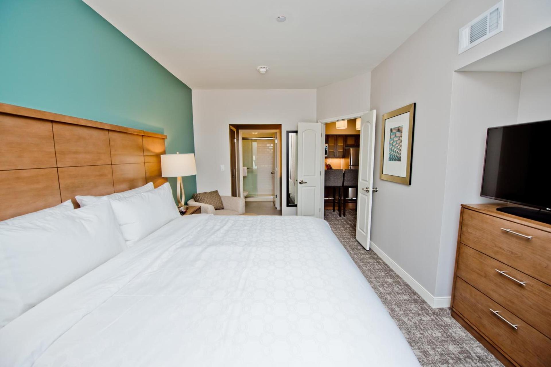 Staybridge Suites Houston - Humble Beltway 8 E by IHG photo 34