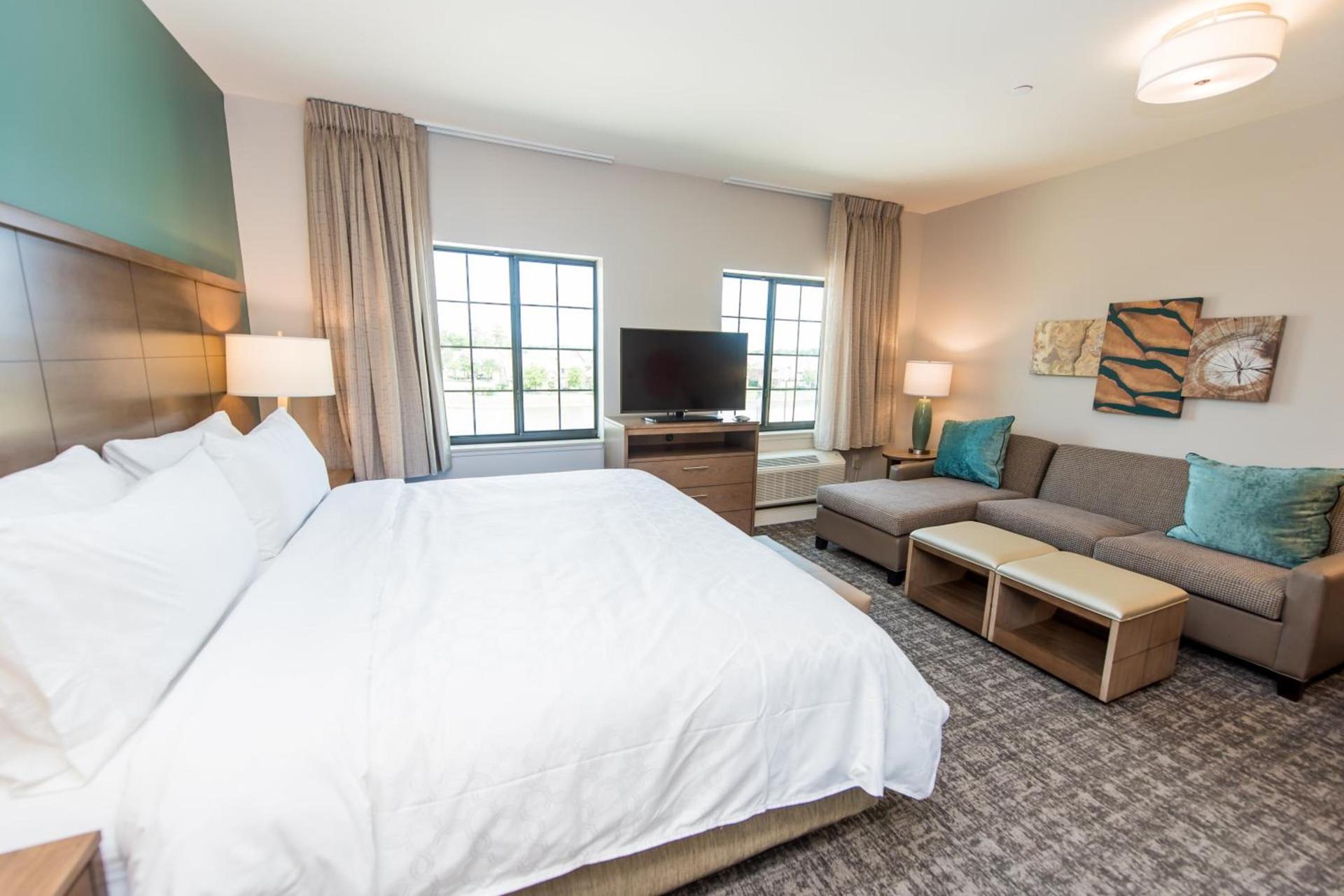 Staybridge Suites Houston - Humble Beltway 8 E by IHG photo 36