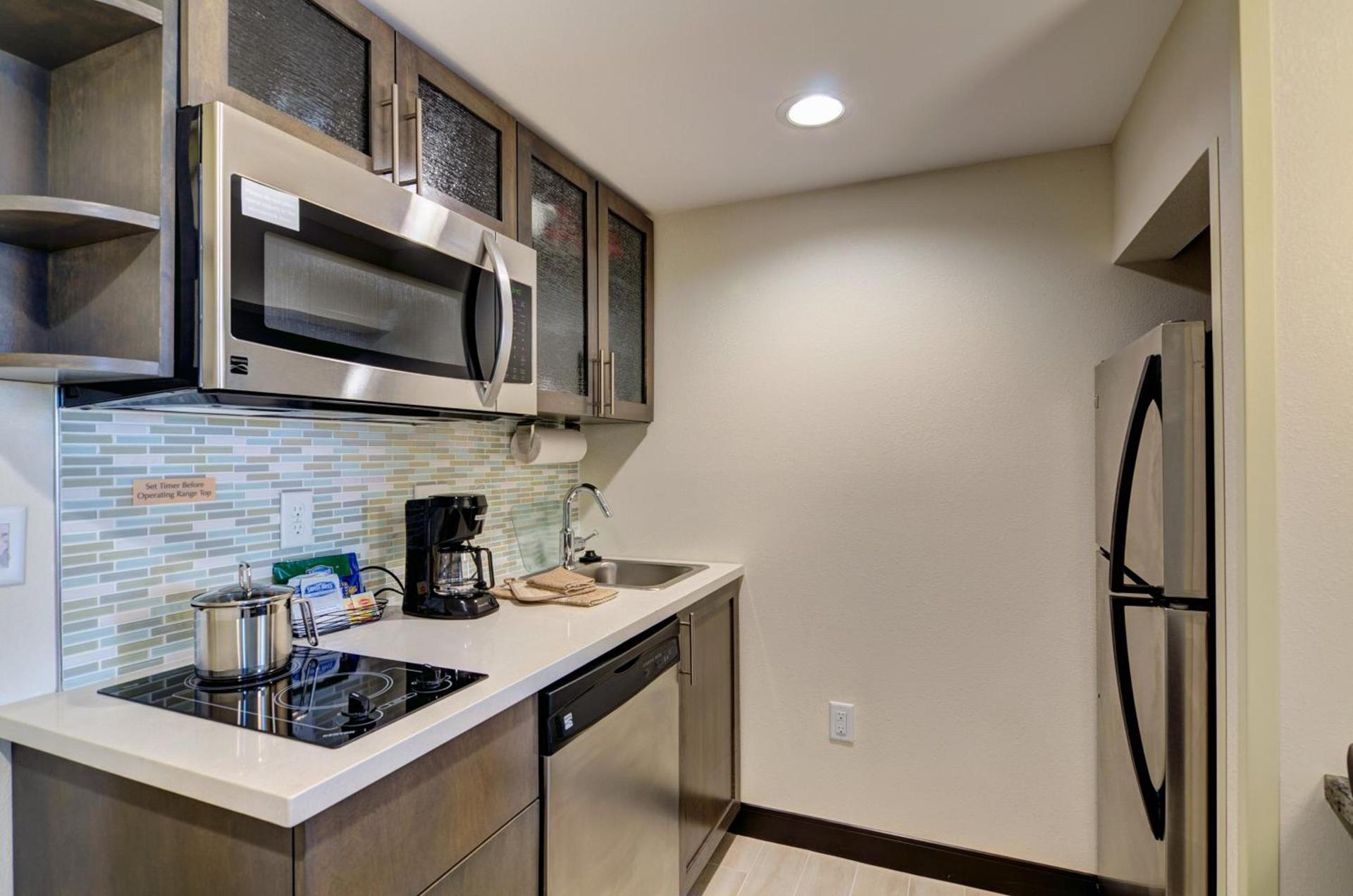 Candlewood Suites Richmond - West Broad by IHG photo 16