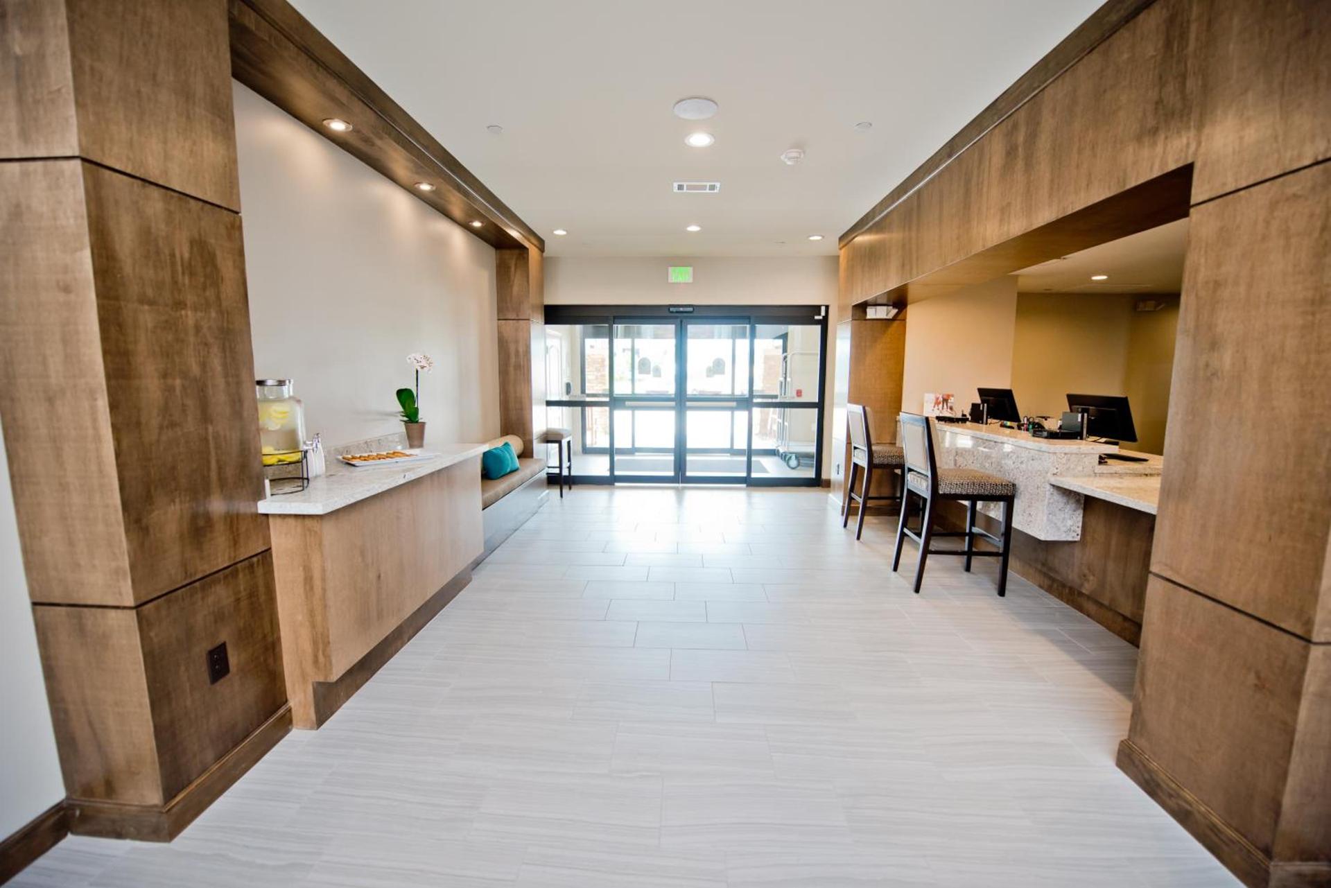 Staybridge Suites Houston - Humble Beltway 8 E by IHG photo 27