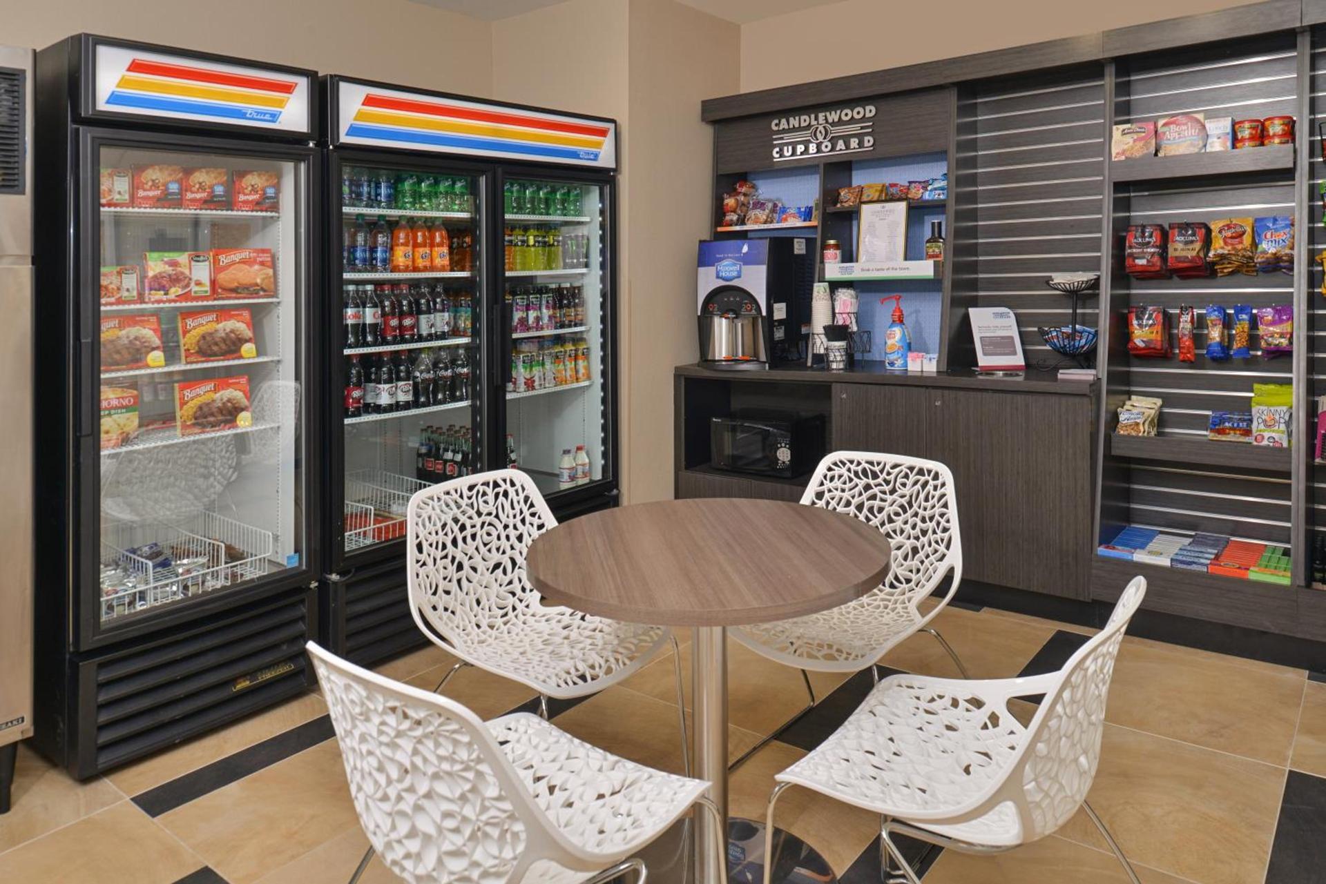Candlewood Suites Kenedy by IHG photo 18