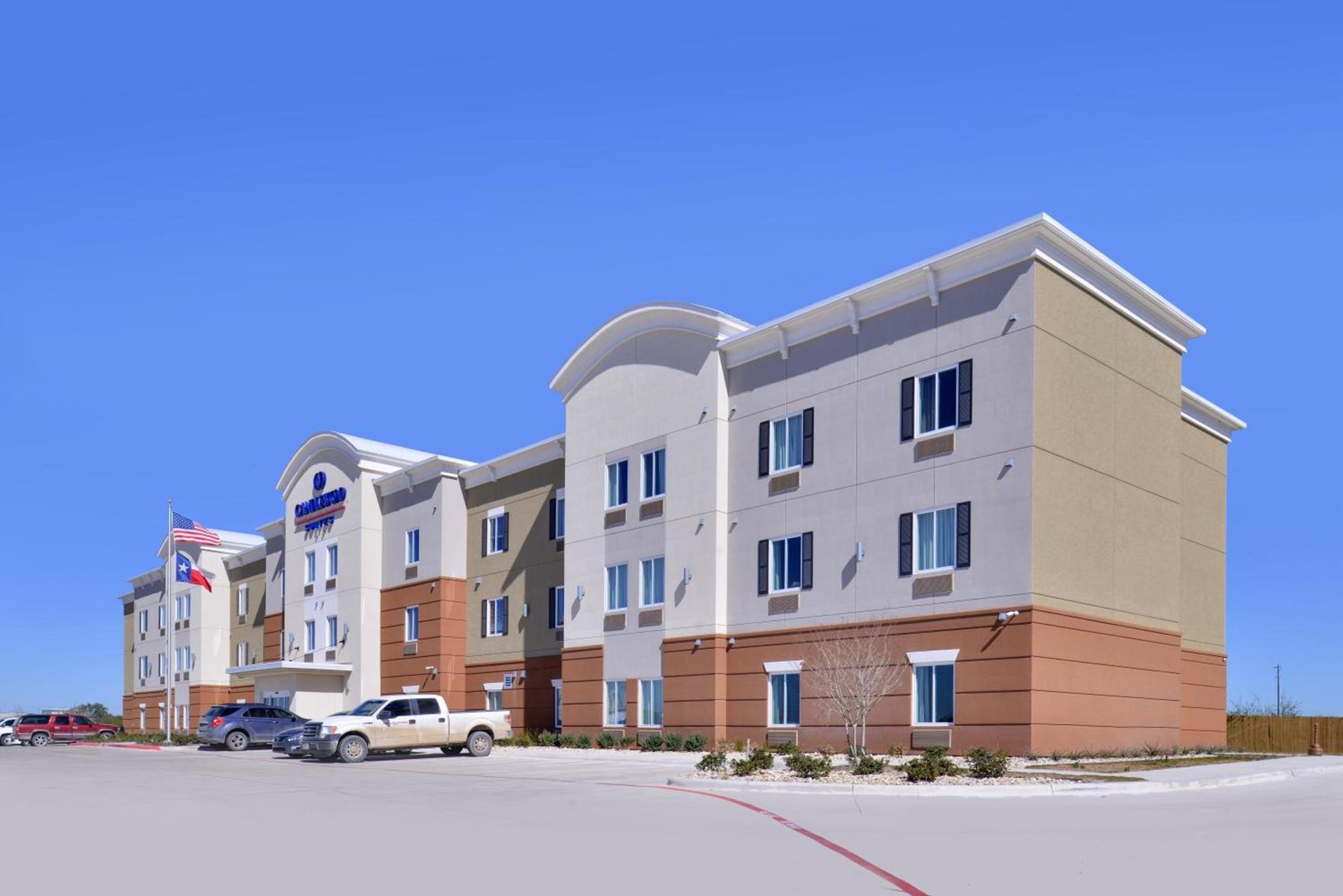 Candlewood Suites Kenedy by IHG — hotel in Kenedy