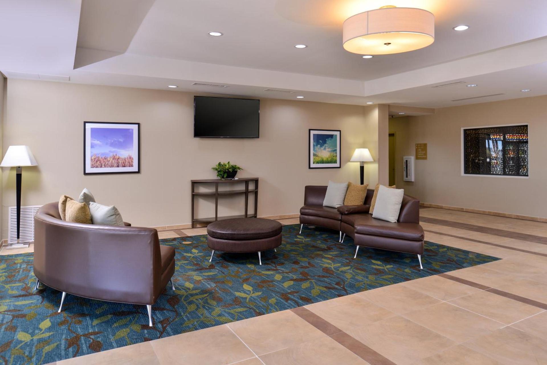 Candlewood Suites Kenedy by IHG photo 11