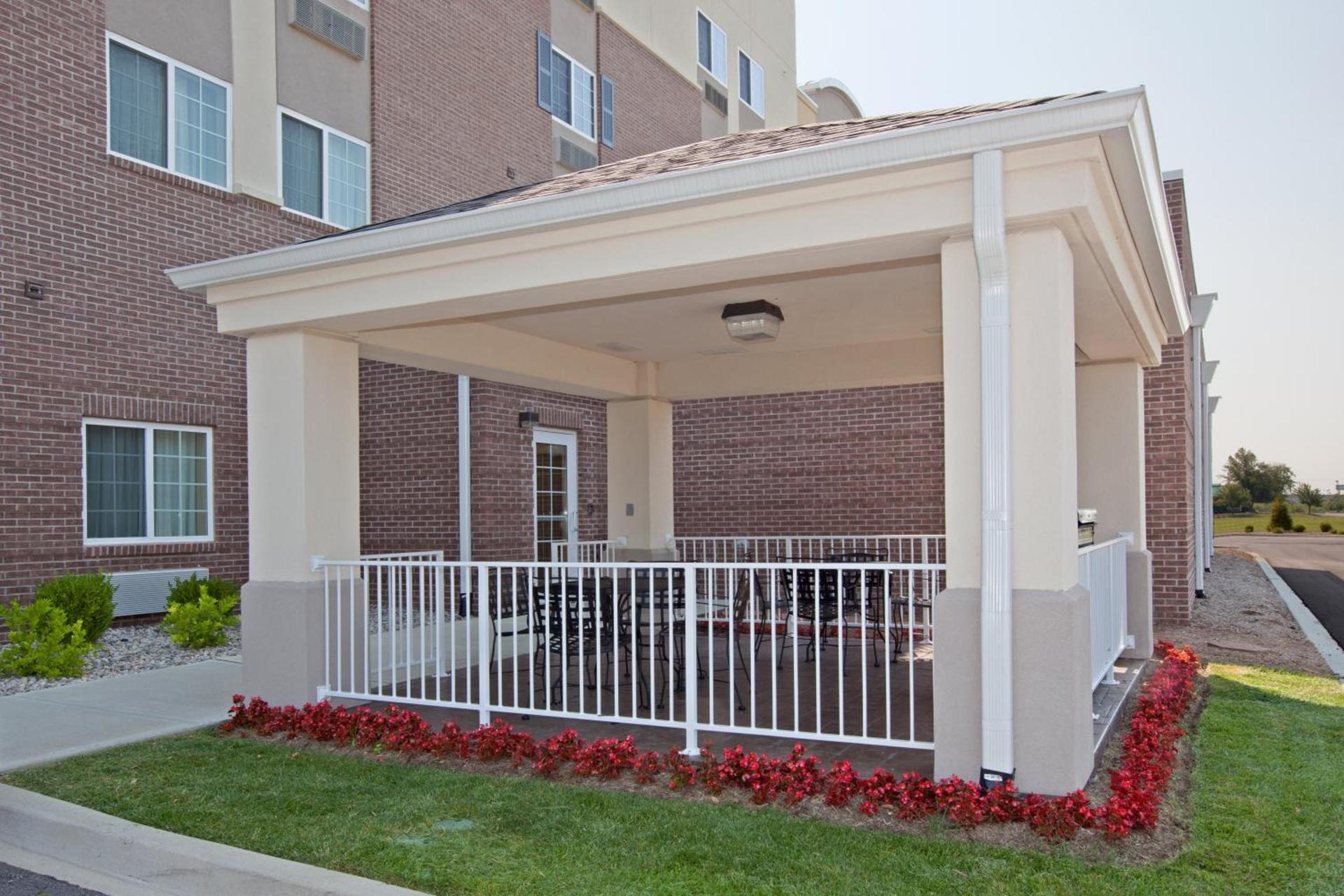 Candlewood Suites Louisville North by IHG photo 4