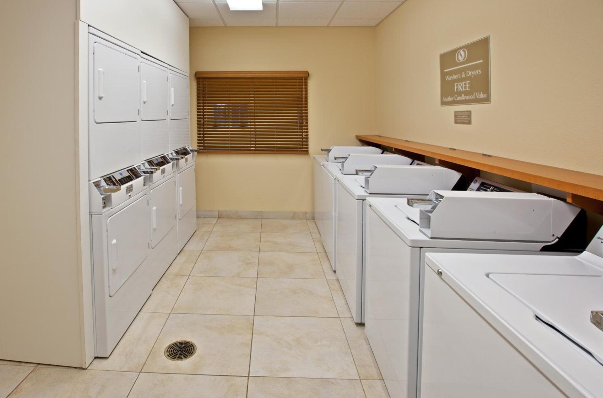 Candlewood Suites Louisville North by IHG photo 8
