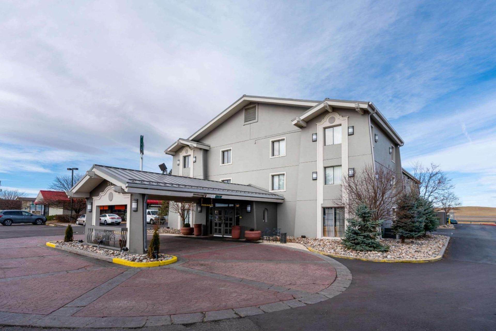 La Quinta Inn by Wyndham Cheyenne photo 14
