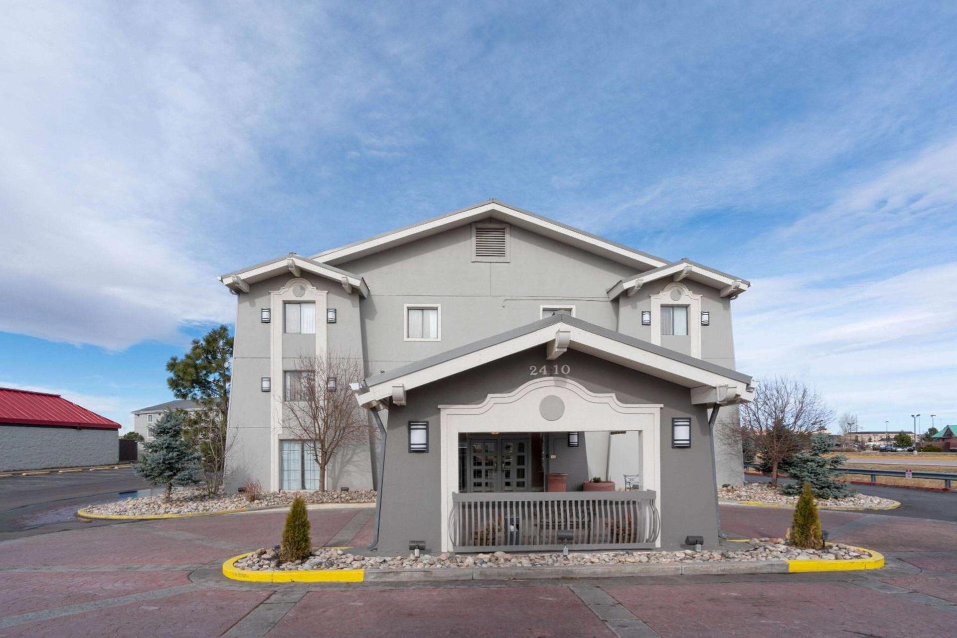 La Quinta Inn by Wyndham Cheyenne photo 15