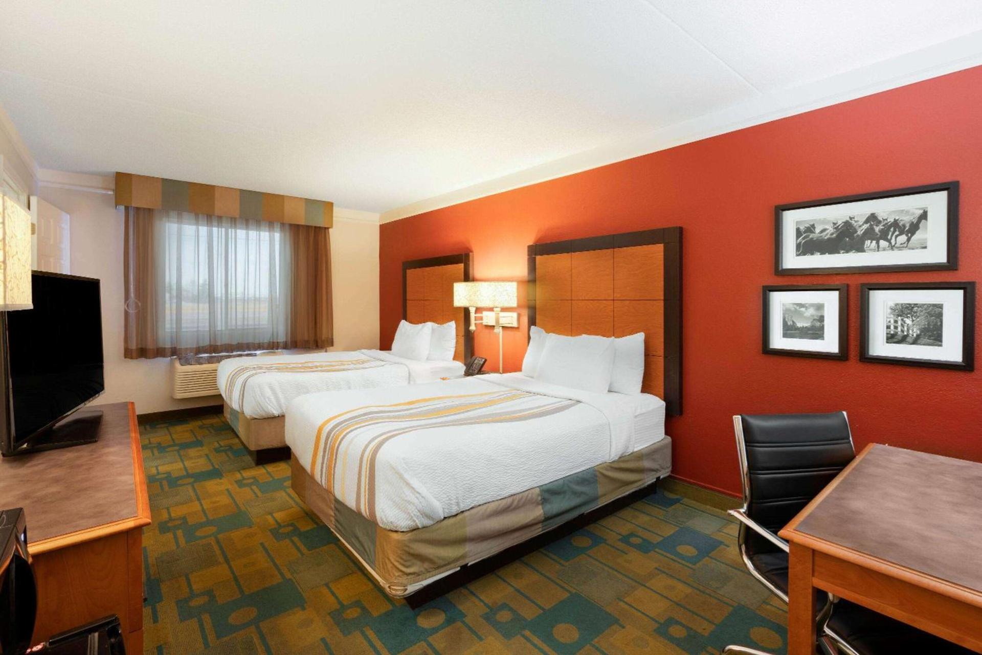 La Quinta Inn by Wyndham Cheyenne photo 24