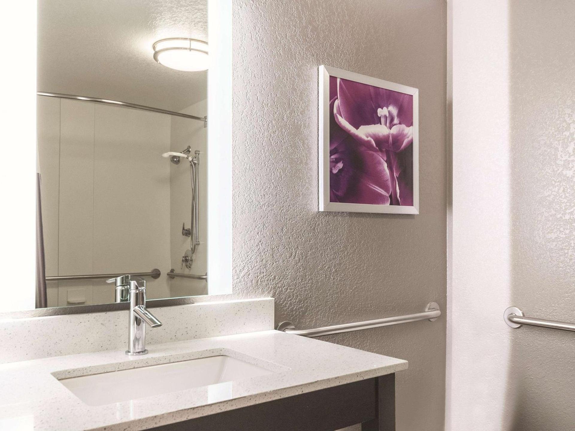 La Quinta by Wyndham Grand Junction Airport photo 8
