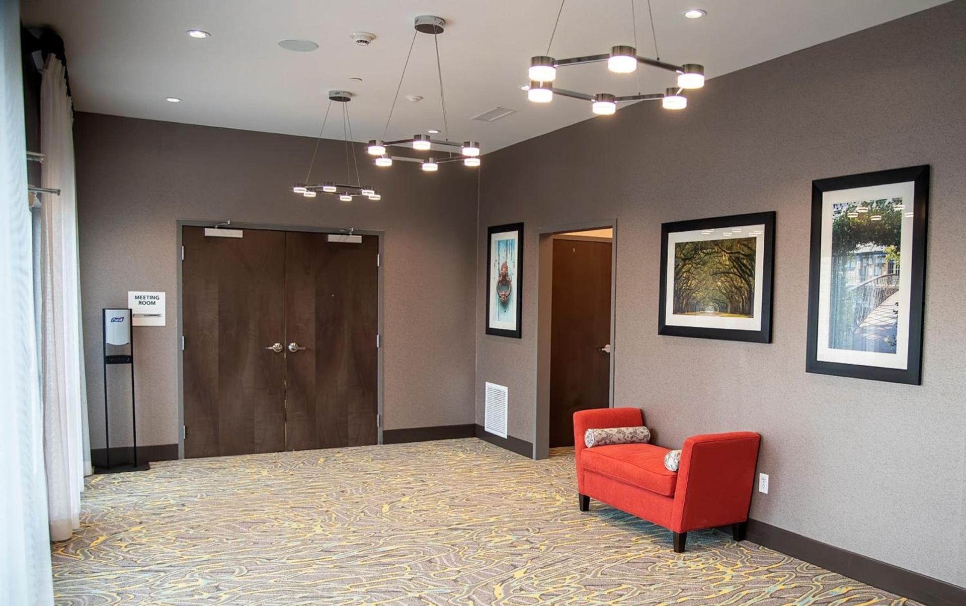 Holiday Inn & Suites - Savannah Airport - Pooler by IHG photo 9