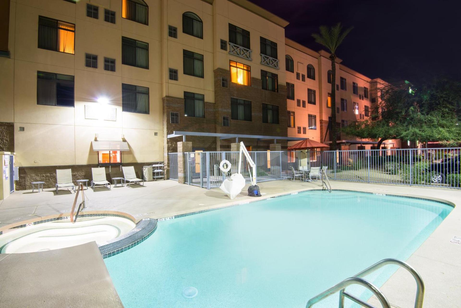 Holiday Inn & Suites Goodyear - West Phoenix Area by IHG photo 4