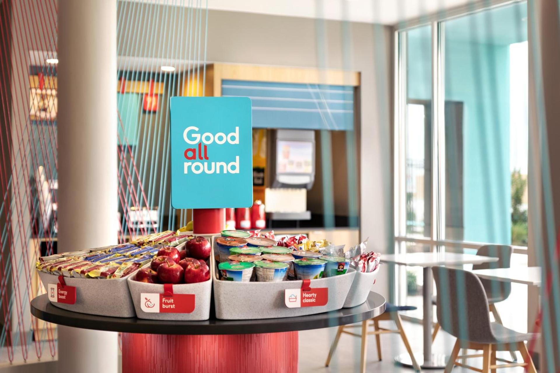 avid hotels - Lancaster by IHG photo 24