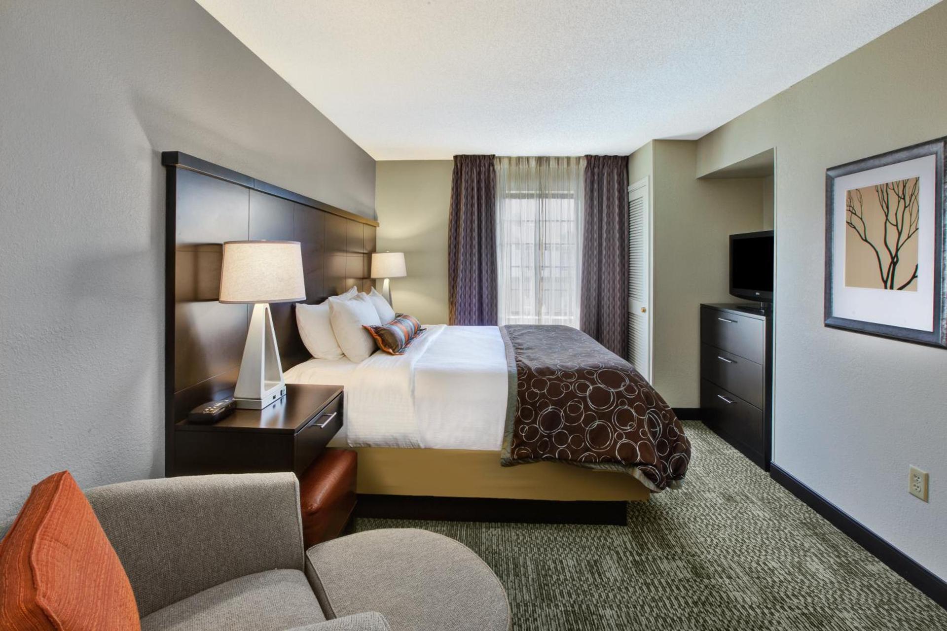 Staybridge Suites Louisville - East by IHG photo 35