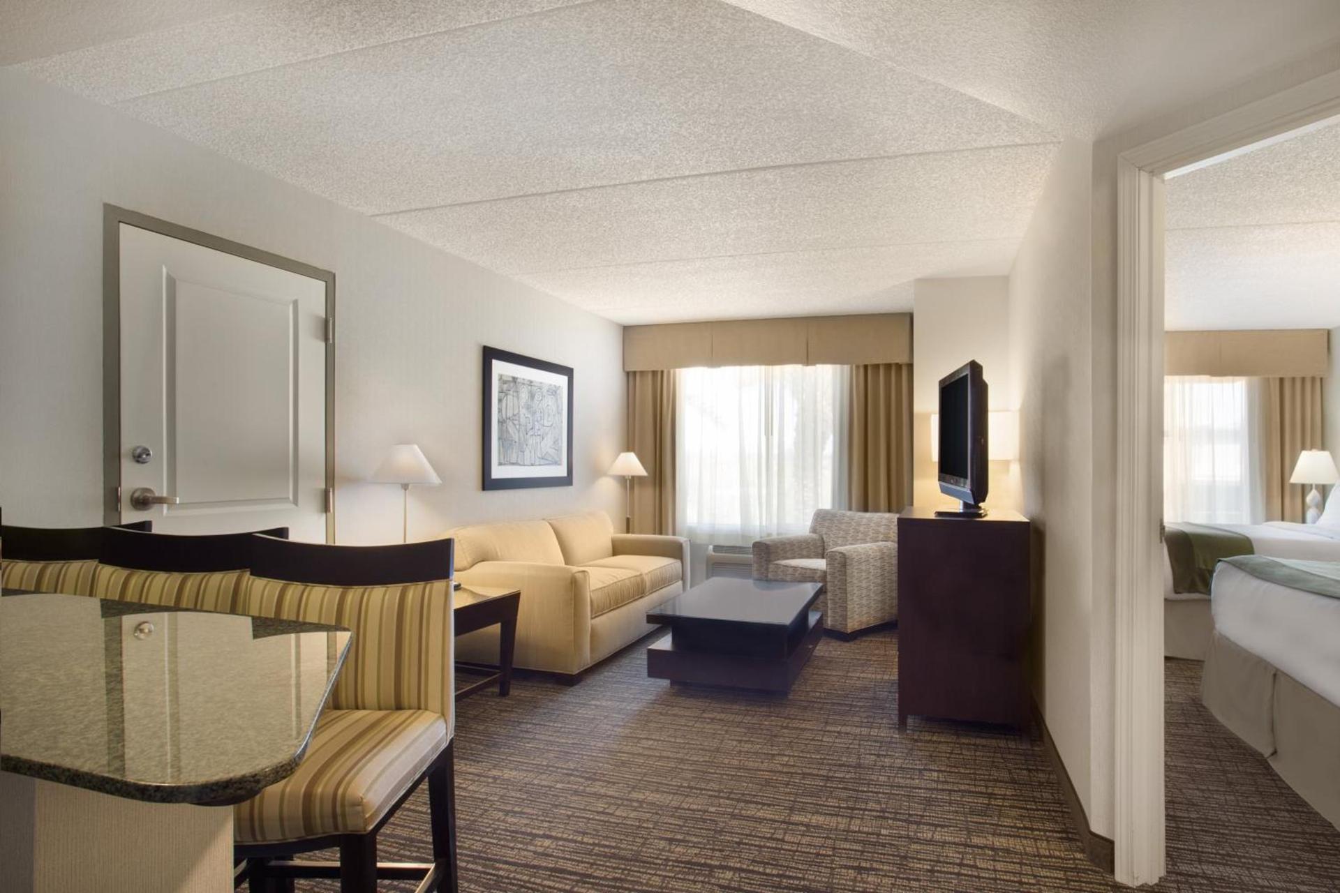 Holiday Inn Scottsdale North- Airpark by IHG photo 14