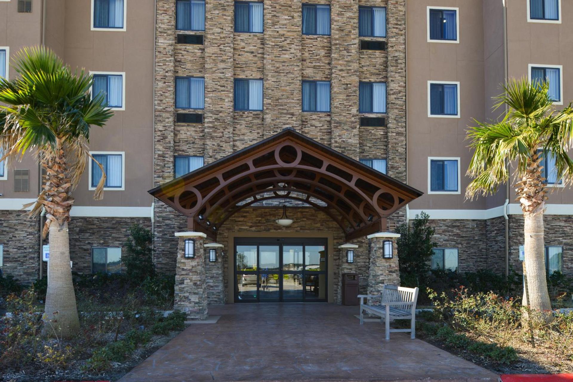 Staybridge Suites Tomball by IHG photo 5