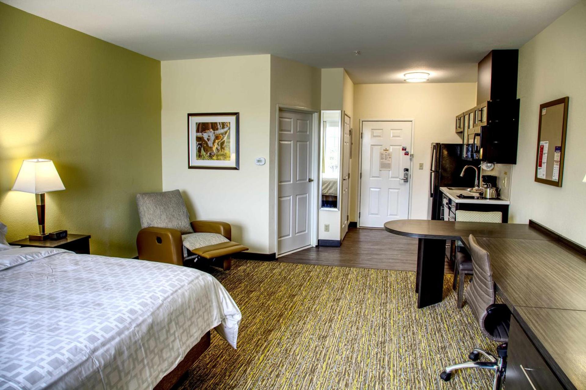 Candlewood Suites - Austin North by IHG photo 14