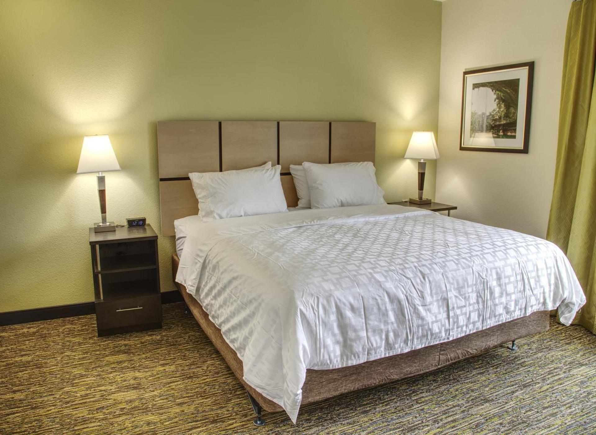 Candlewood Suites - Austin North by IHG photo 12