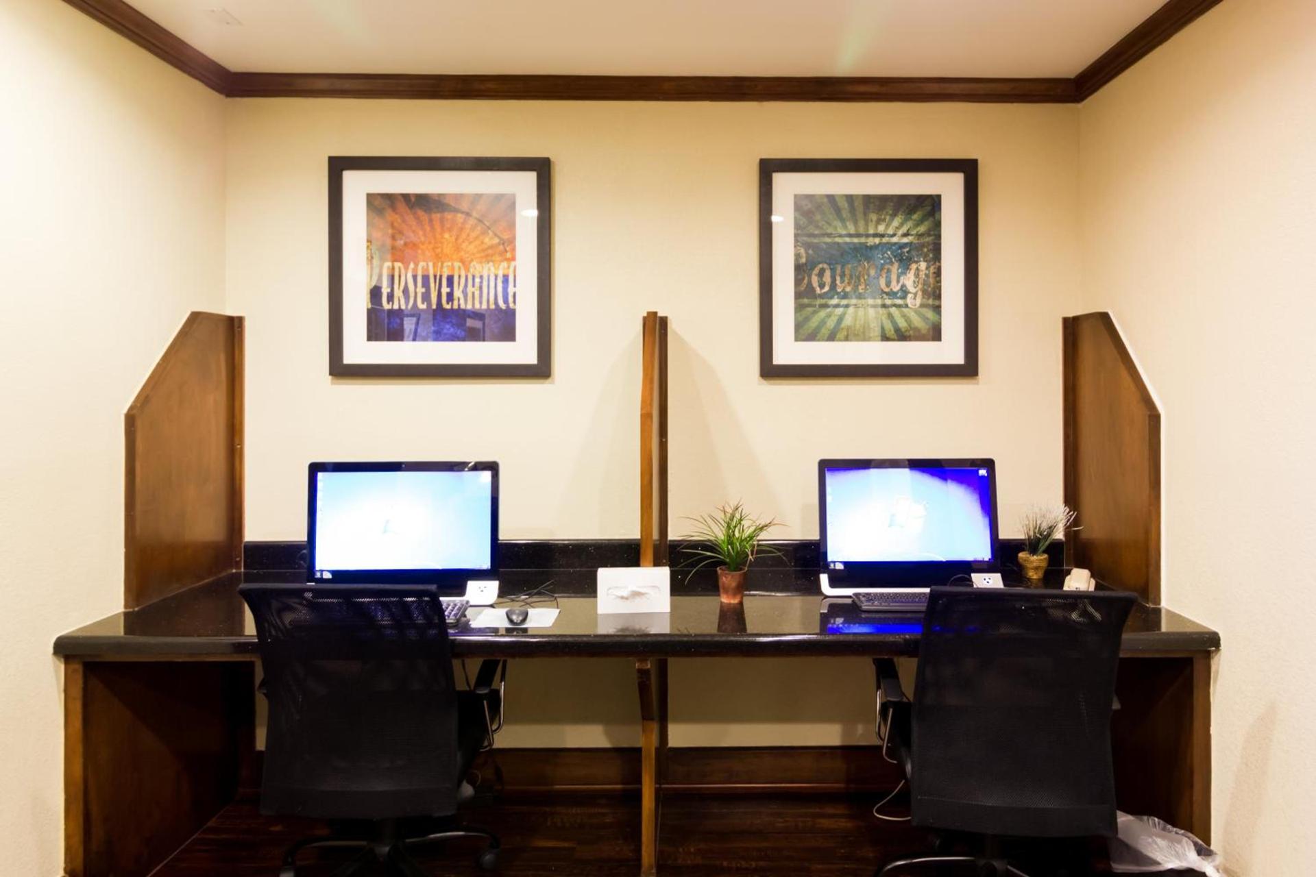 Staybridge Suites Austin Airport by IHG photo 75