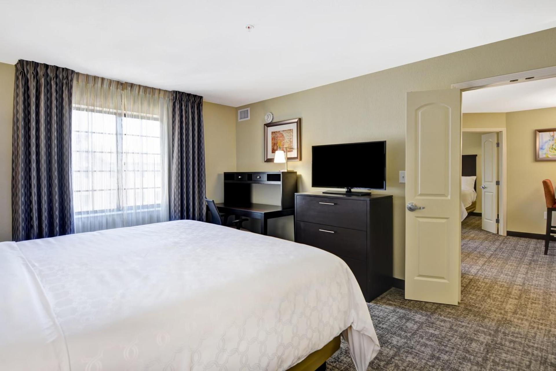 Staybridge Suites Mt Juliet - Nashville Area photo 40