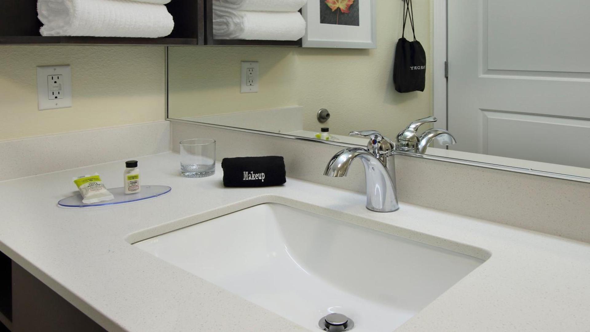 Candlewood Suites - Frisco by IHG photo 8