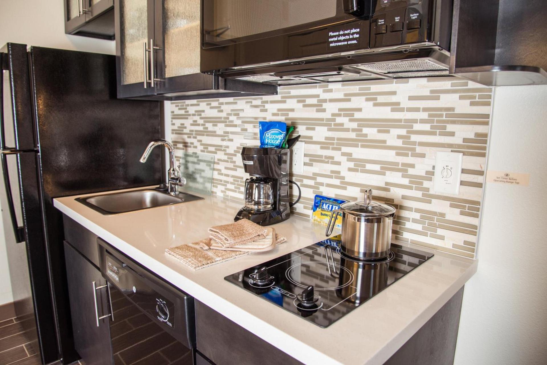 Candlewood Suites Denver North - Thornton by IHG photo 22