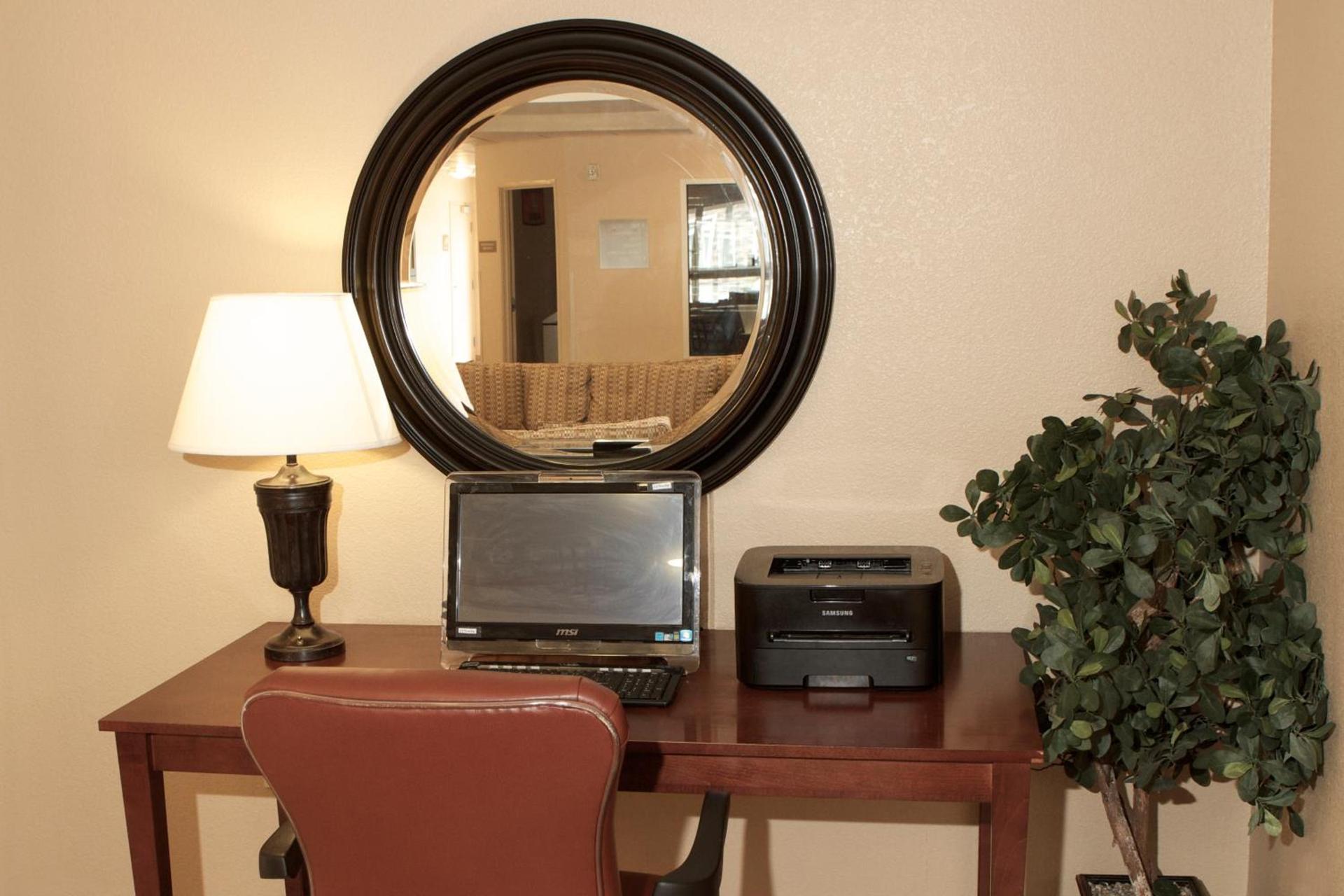 Candlewood Suites Champaign-Urbana University Area by IHG photo 47