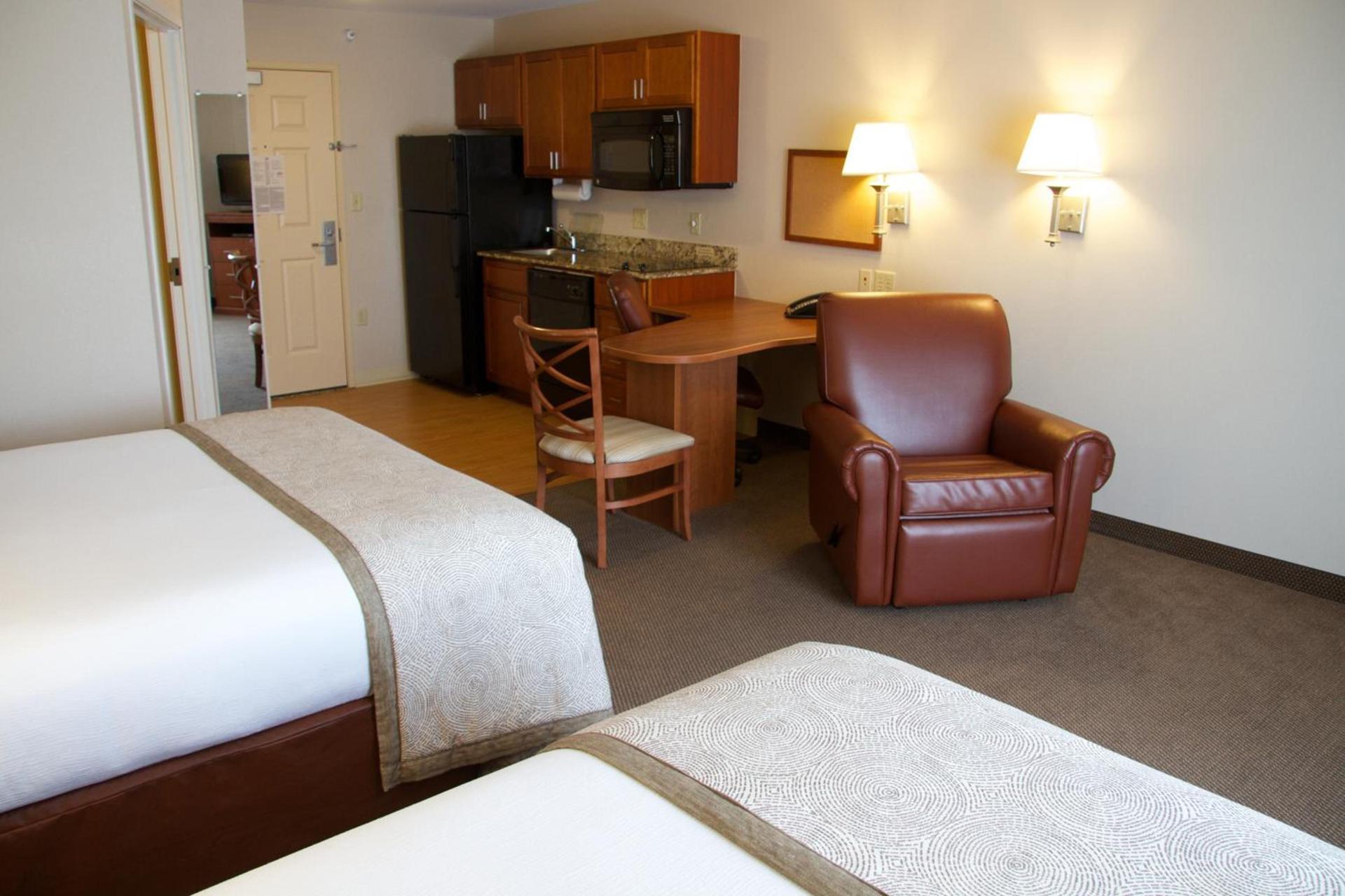 Candlewood Suites Champaign-Urbana University Area by IHG photo 8