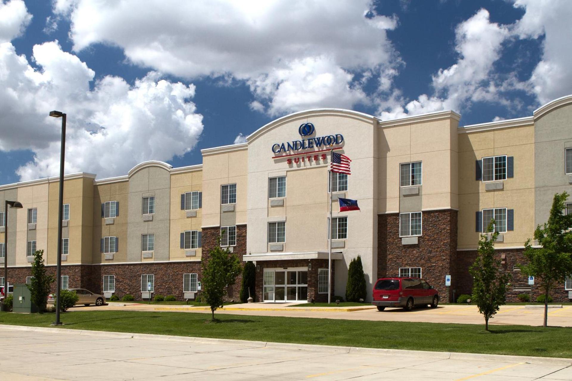Candlewood Suites Champaign-Urbana University Area by IHG photo 14