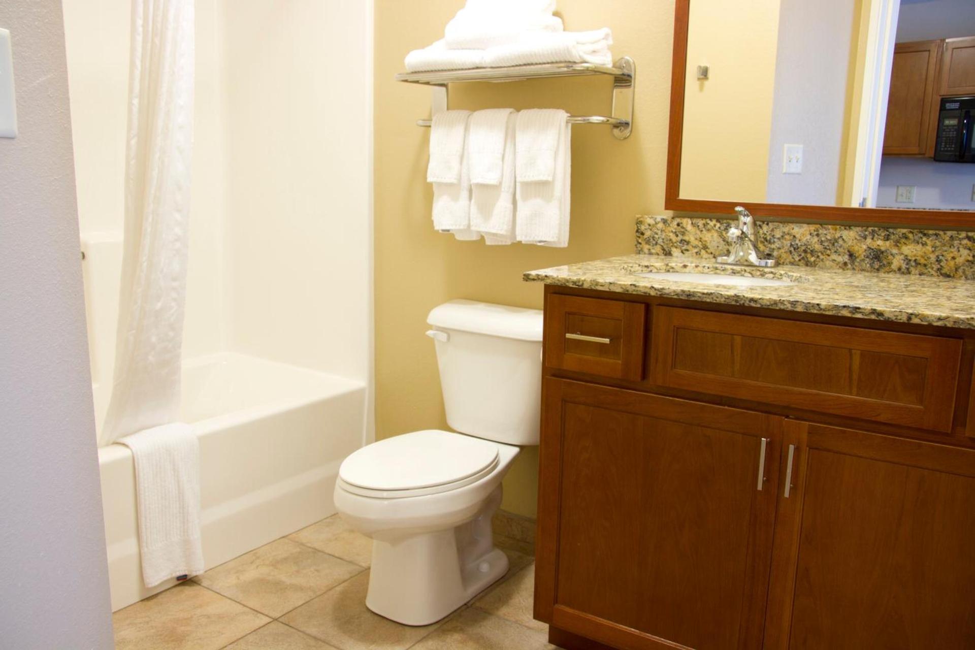 Candlewood Suites Champaign-Urbana University Area by IHG photo 2
