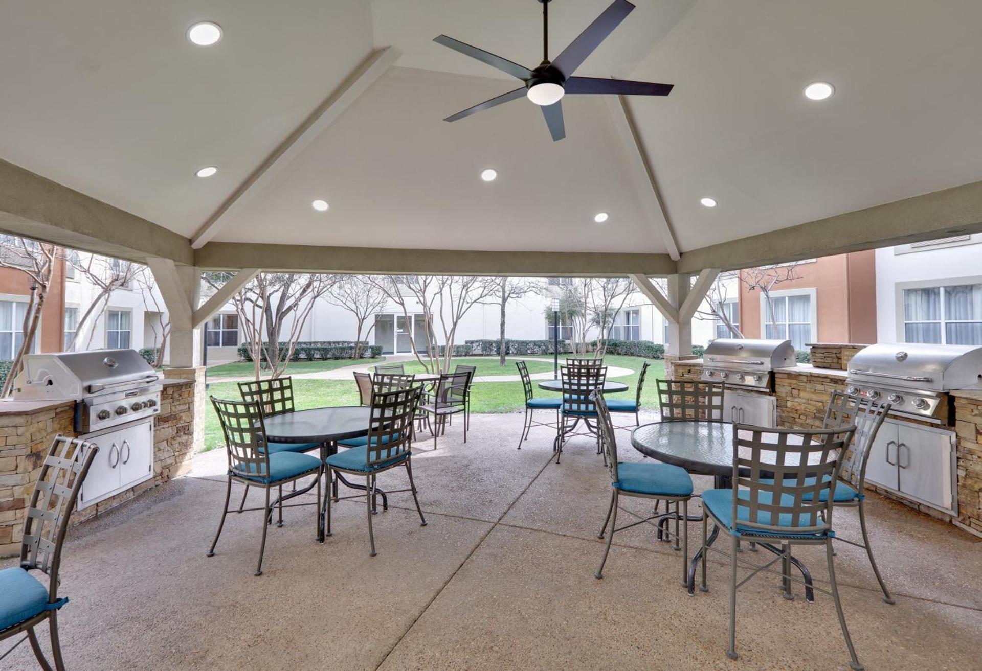 Candlewood Suites Dallas Market Center-Love Field by IHG photo 8