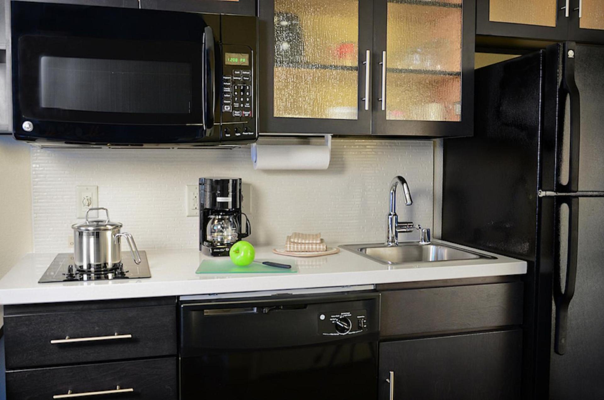 Candlewood Suites Denver Northeast - Brighton by IHG photo 36