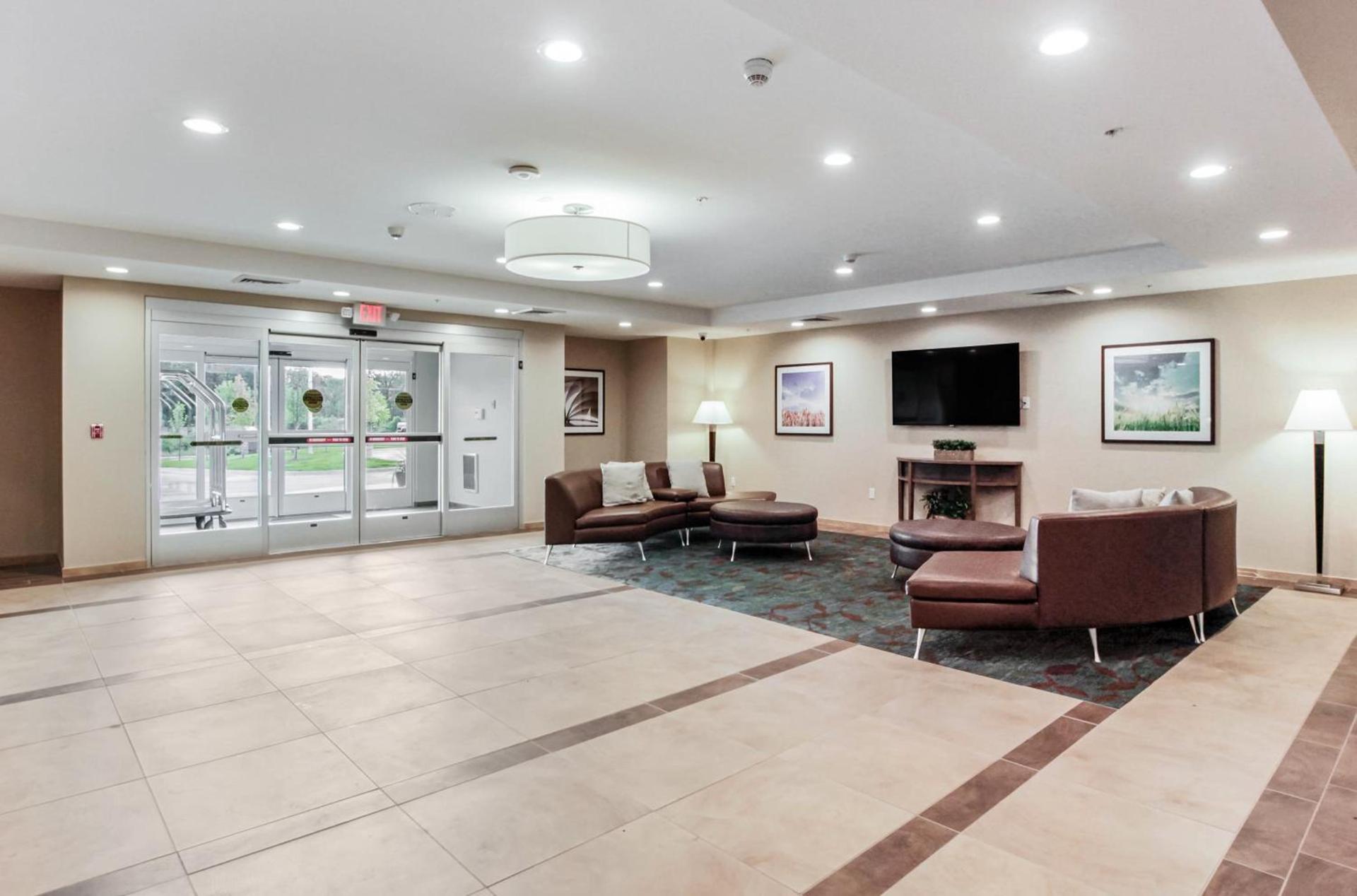 Candlewood Suites - Brighton by IHG photo 11