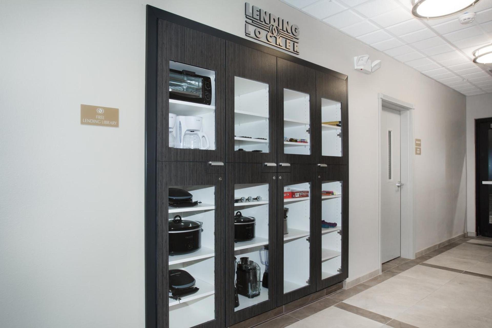 Candlewood Suites Pueblo by IHG photo 7