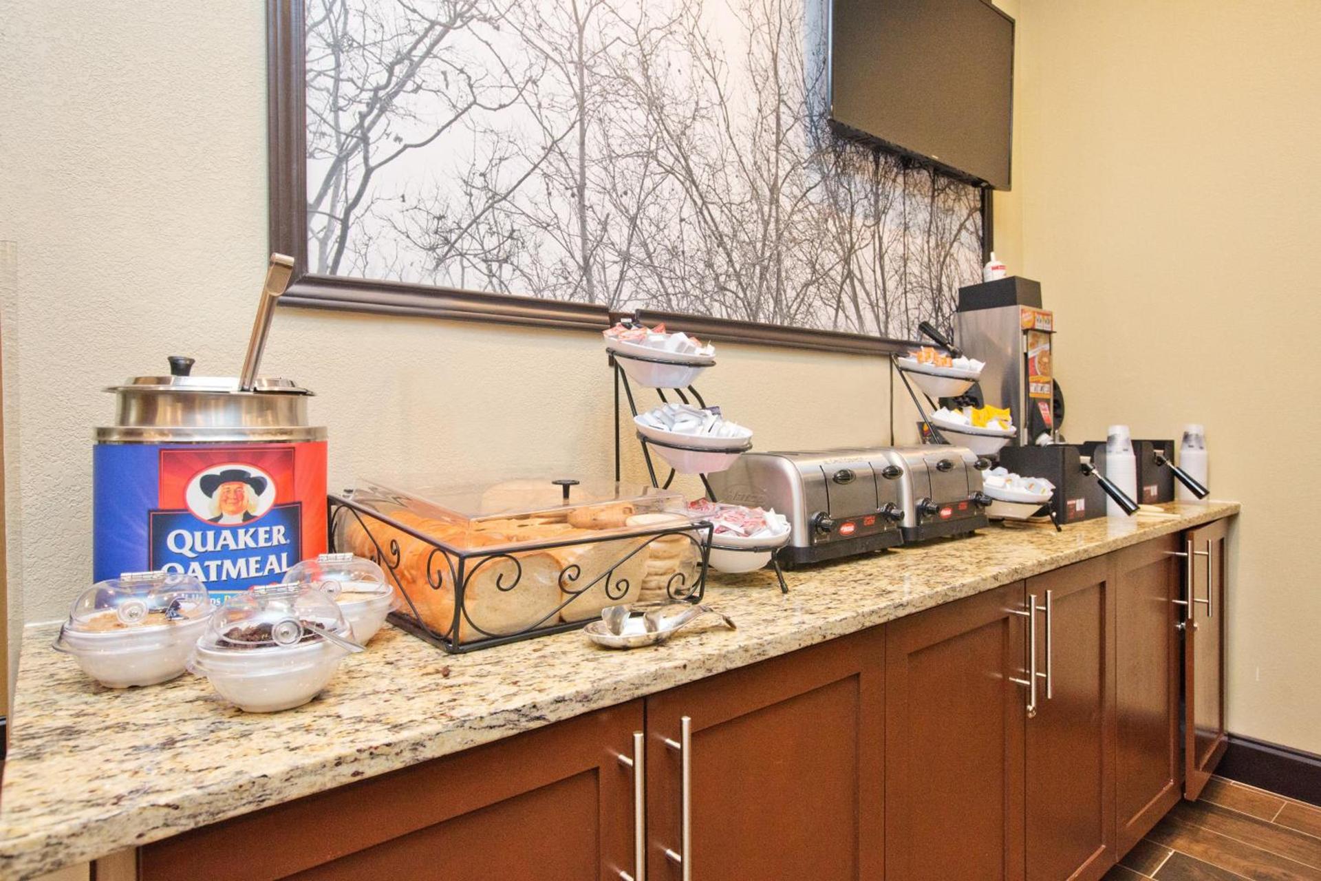 Staybridge Suites Austin South Interstate Hwy 35 by IHG photo 16