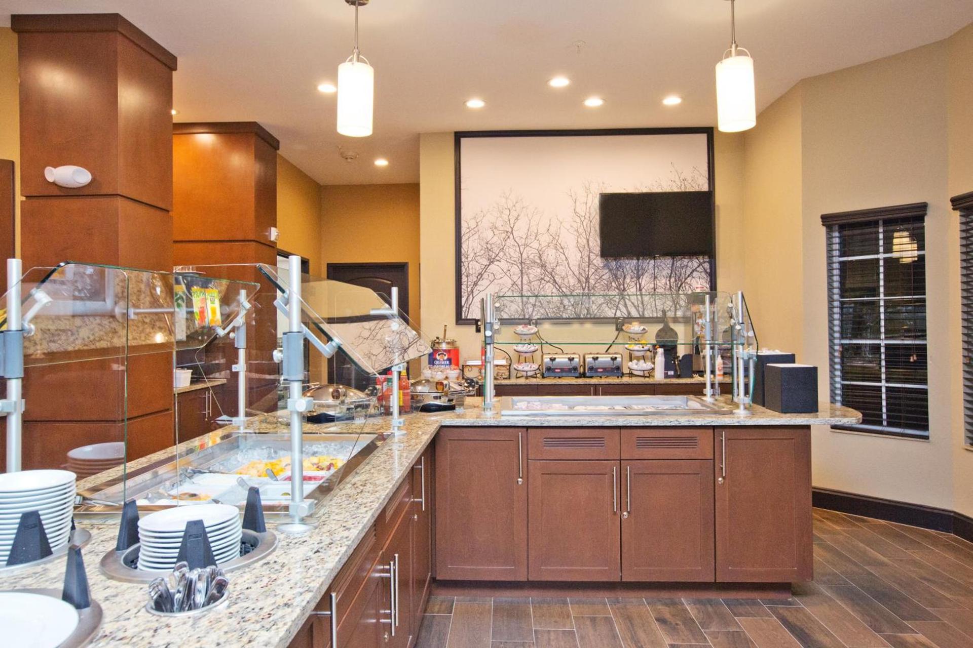 Staybridge Suites Austin South Interstate Hwy 35 by IHG photo 17