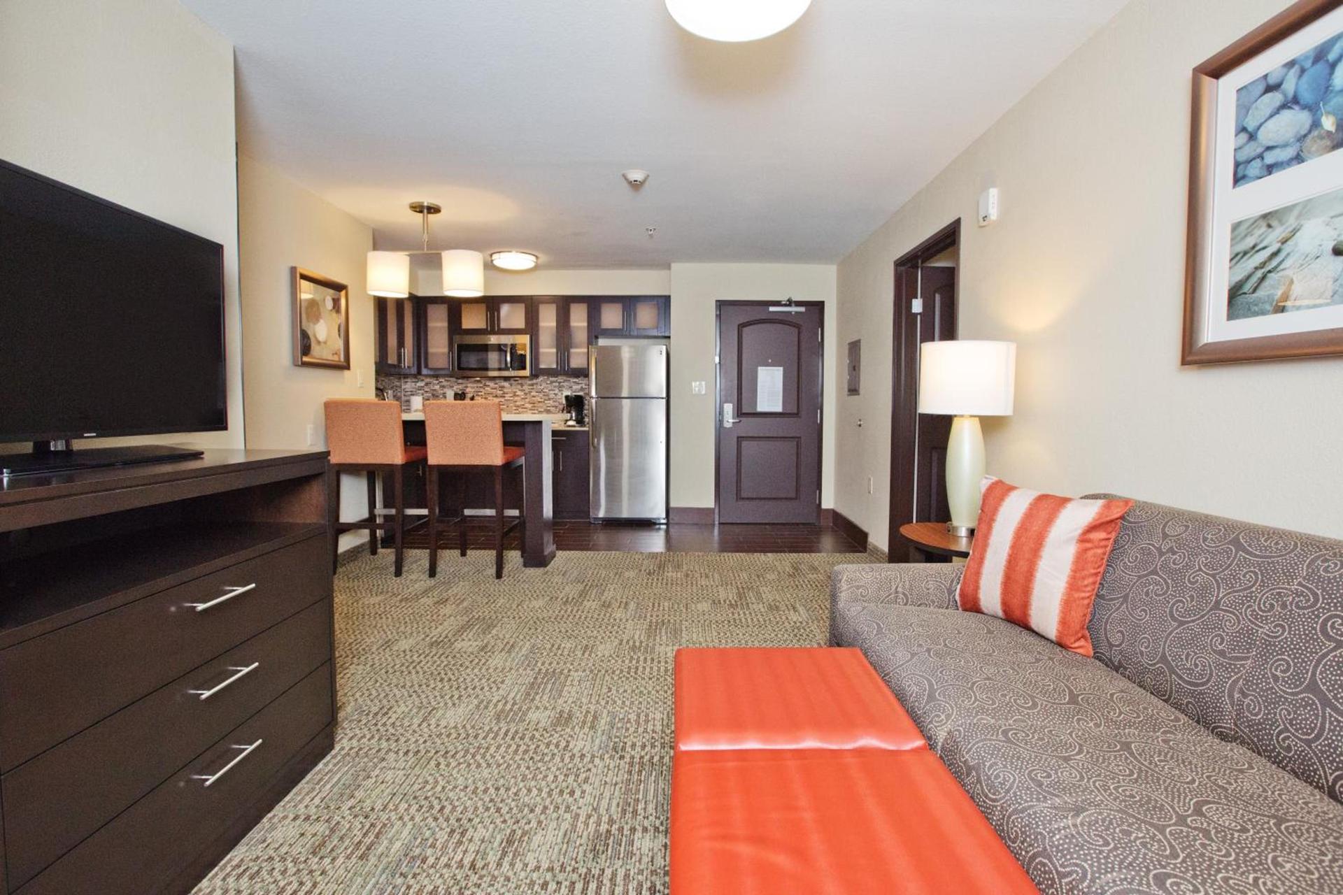 Staybridge Suites Austin South Interstate Hwy 35 by IHG photo 61