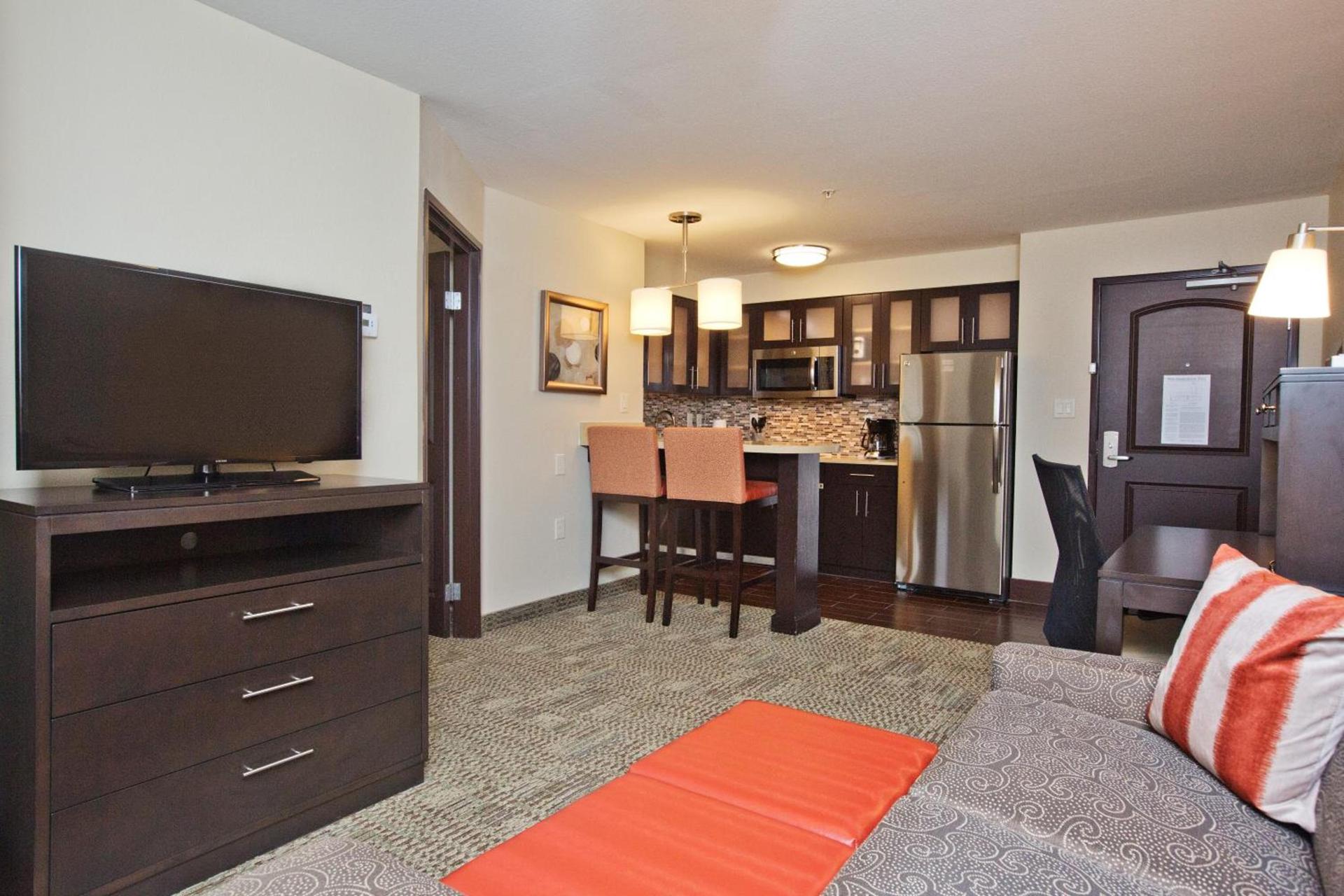 Staybridge Suites Austin South Interstate Hwy 35 by IHG photo 52