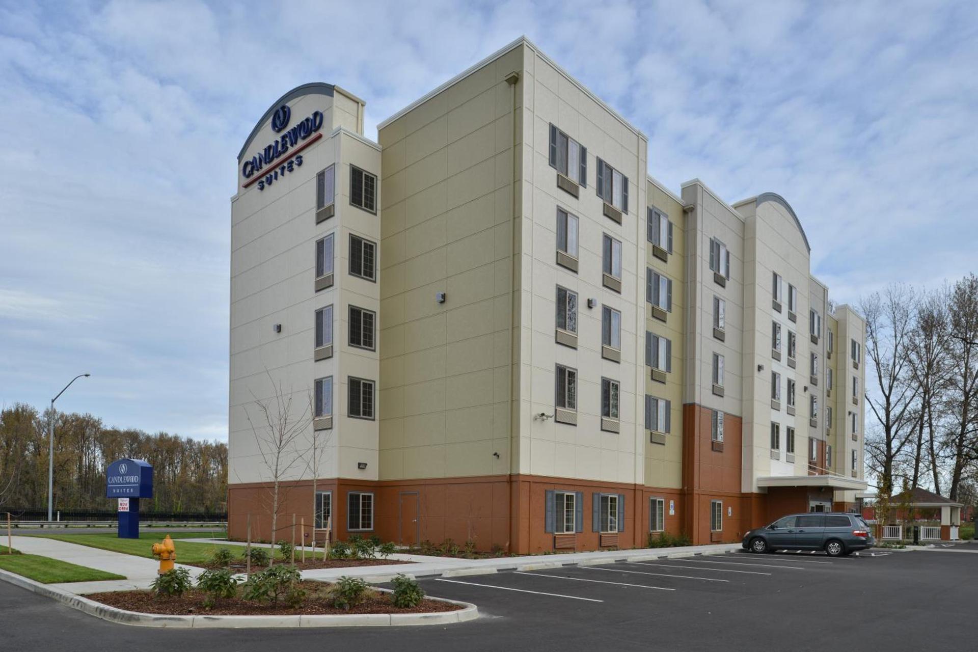 Candlewood Suites Eugene Springfield by IHG photo 1