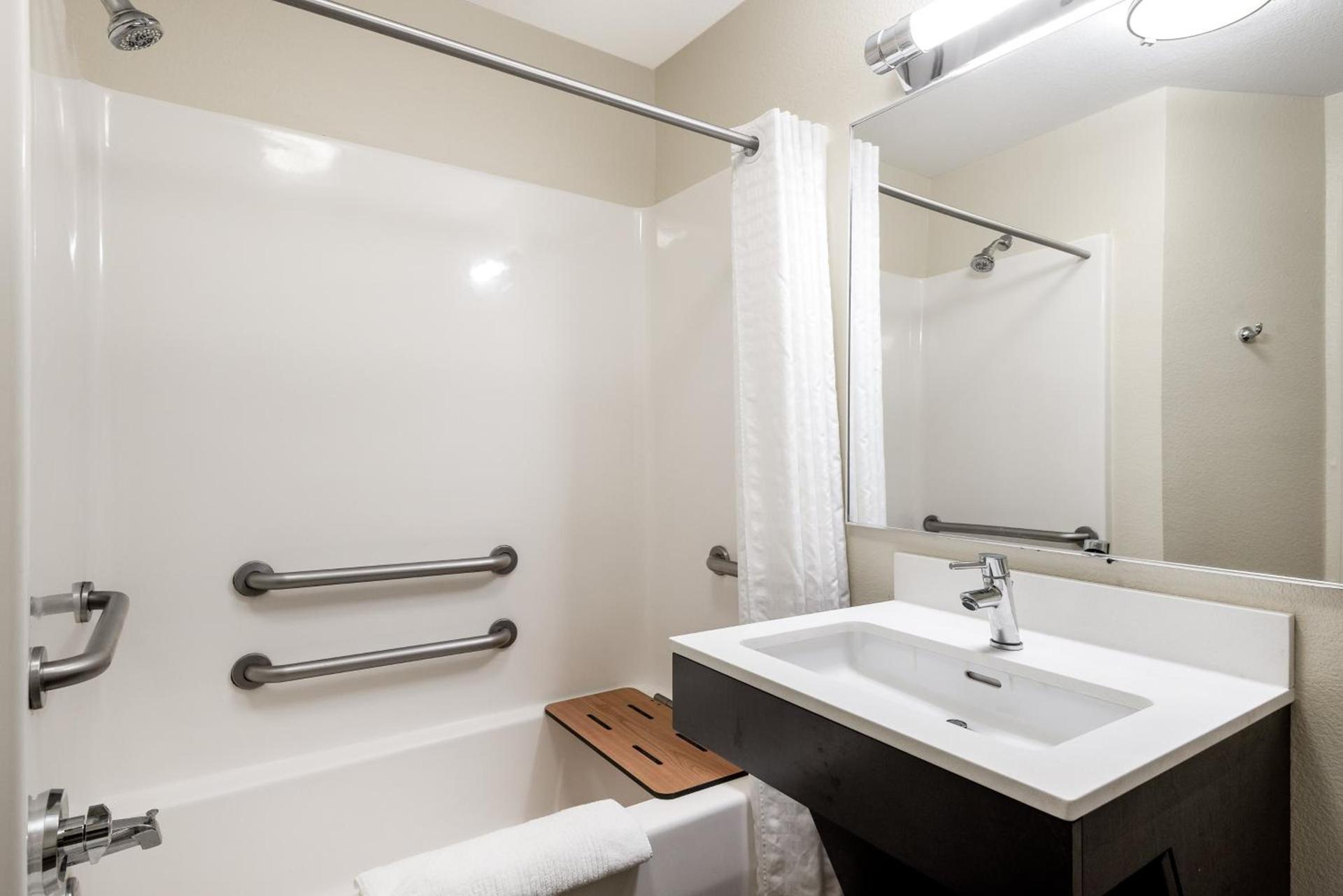 Candlewood Suites Durham - RTP by IHG photo 29