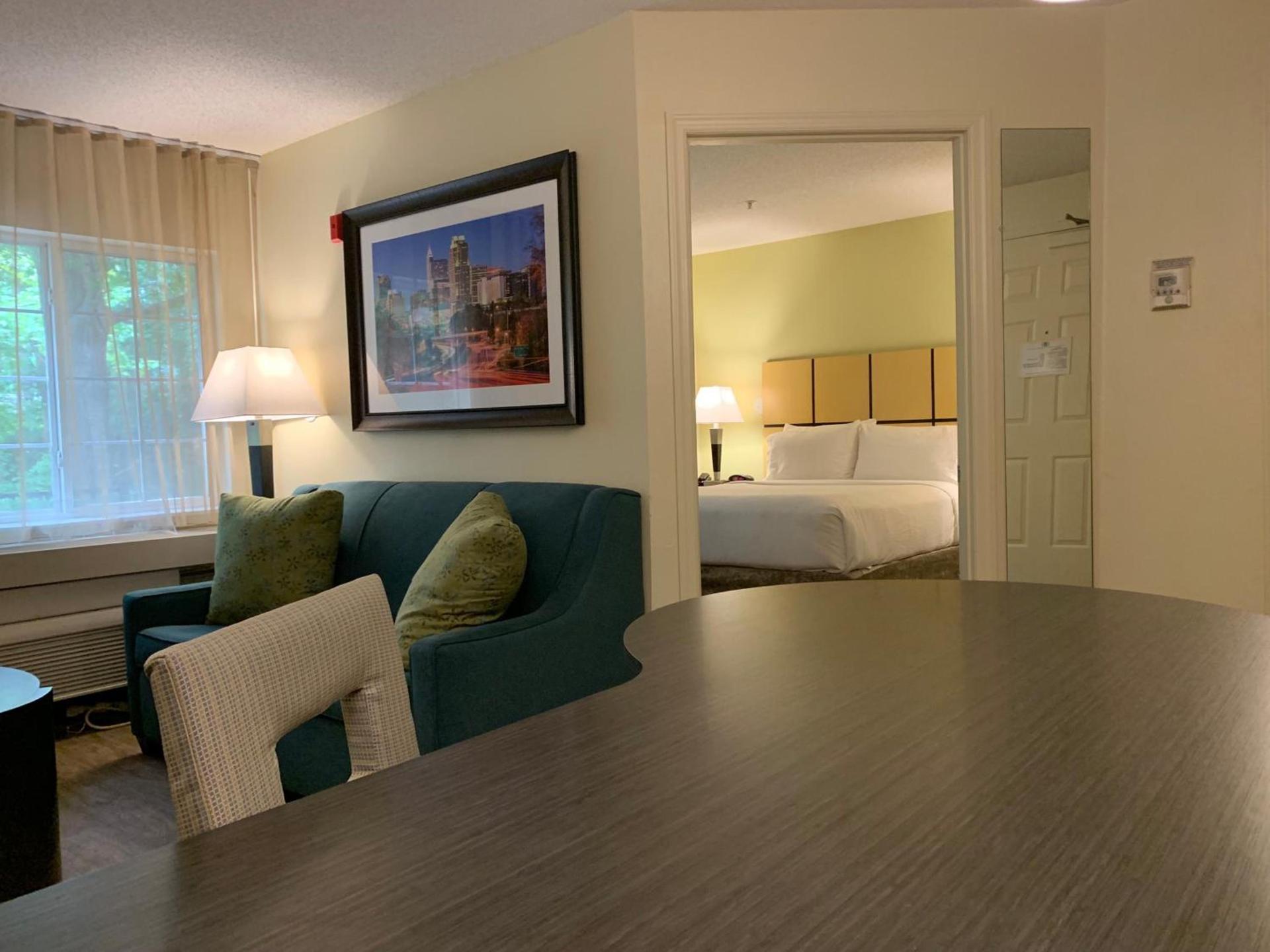 Candlewood Suites Raleigh Crabtree by IHG photo 33