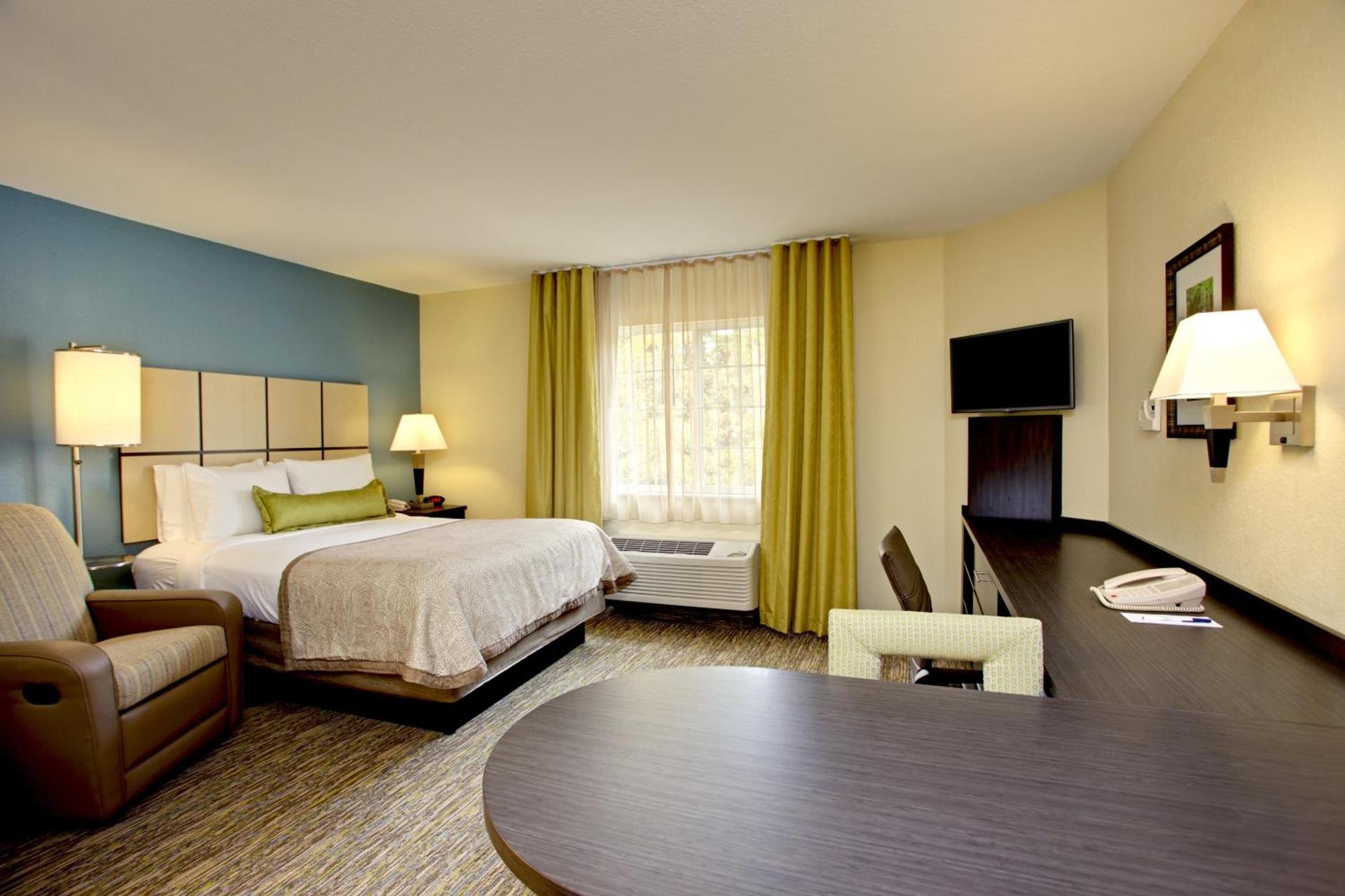 Candlewood Suites Raleigh Crabtree by IHG photo 42